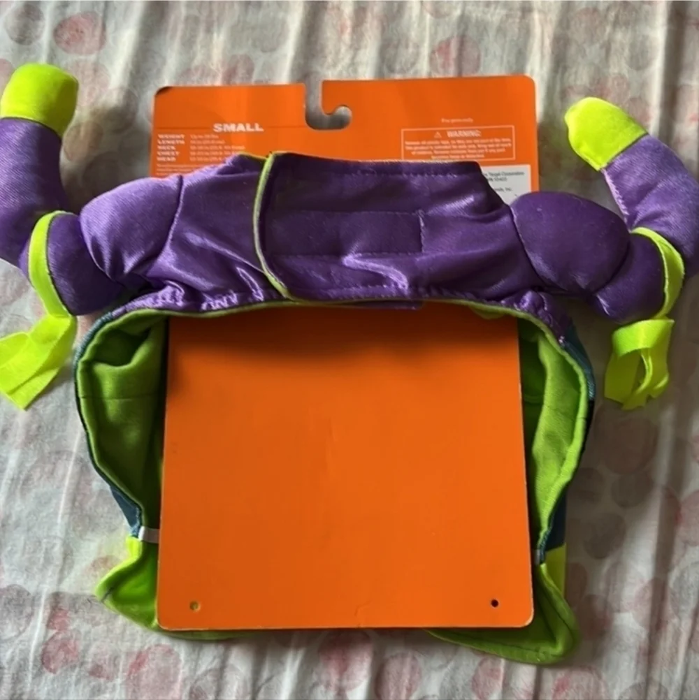 Hyde & EEK! nwt hyde